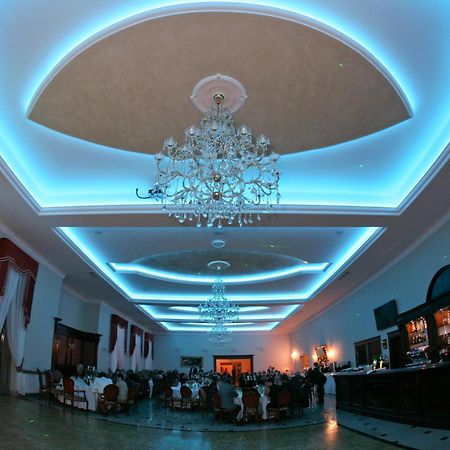 Hotel Jakub Sobieski أوافا المظهر الخارجي الصورة